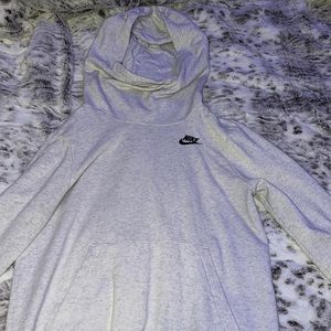 Nike hoodie (never worn)